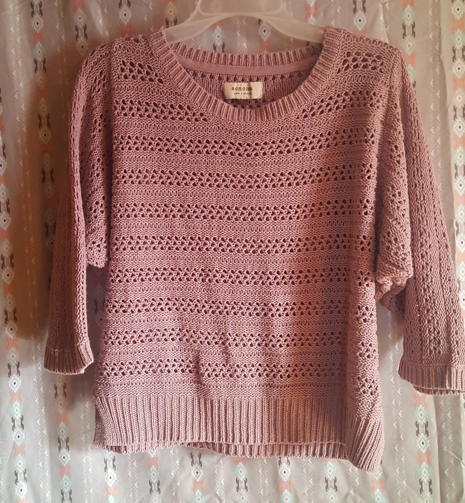 Lavendar 3/4 sleeve sweater